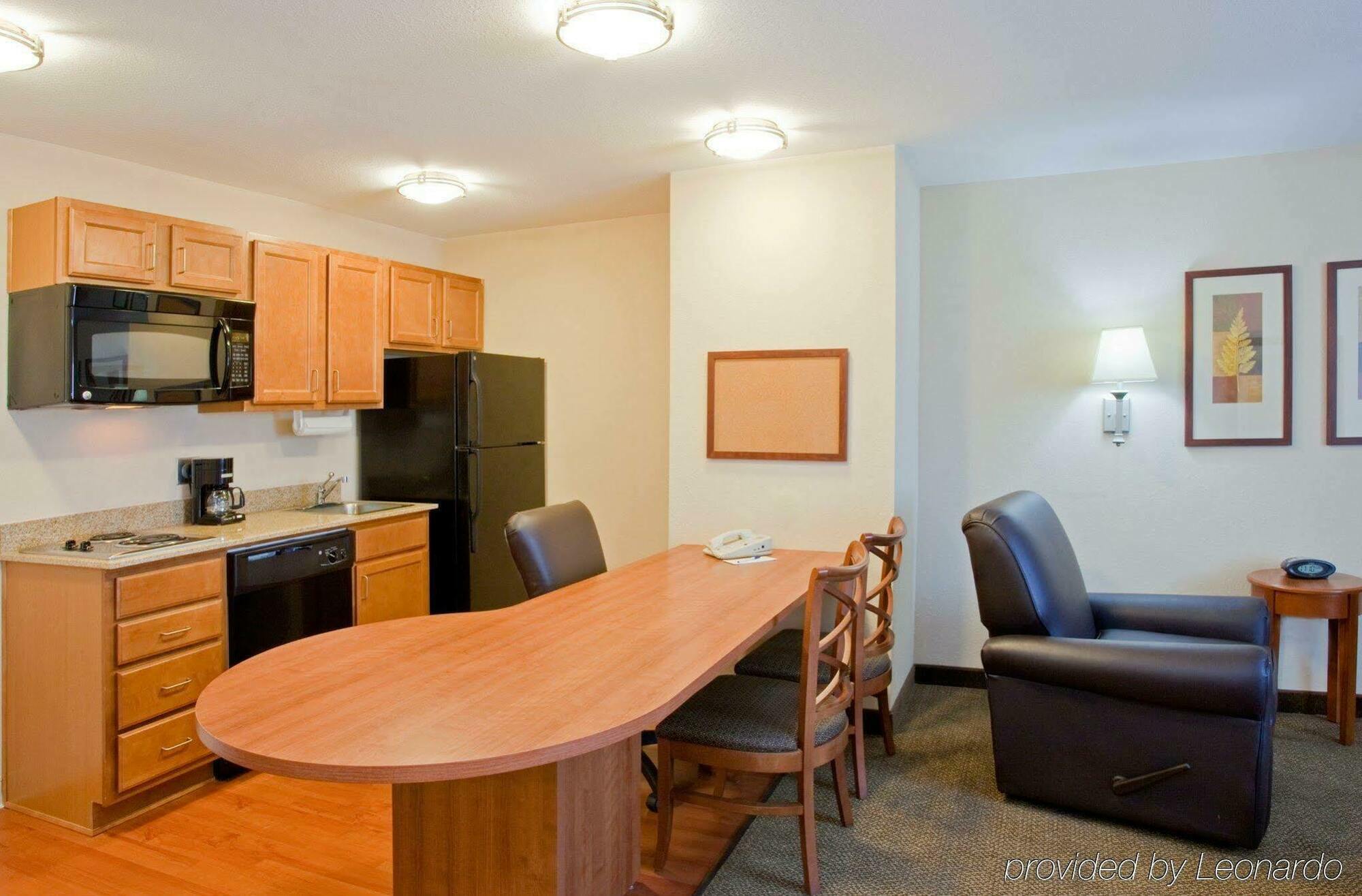 Candlewood Suites Alabaster By Ihg Room photo